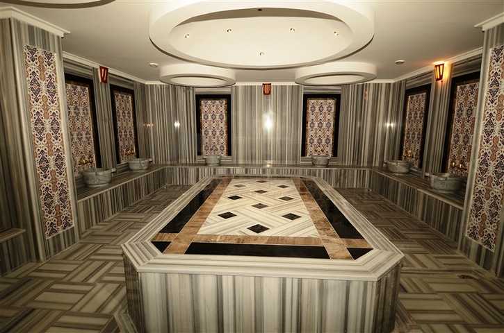 شقة في مجمع مميز في  كاستل الانيا