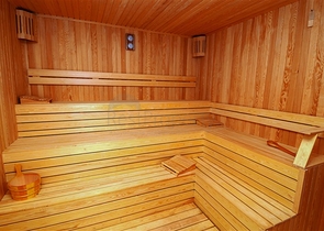 شقة في مجمع مميز في  كاستل الانيا