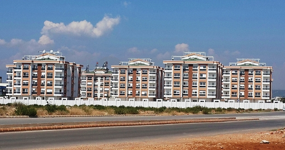 شقة غرقتين و صالة في انطاليا