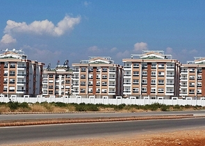 شقة غرقتين و صالة في انطاليا