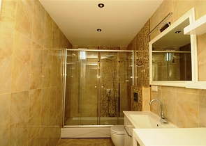 مجمع عصري في كاستل 