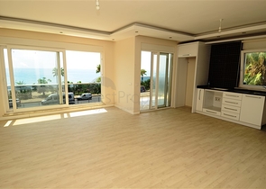 مجمع عصري في كاستل 