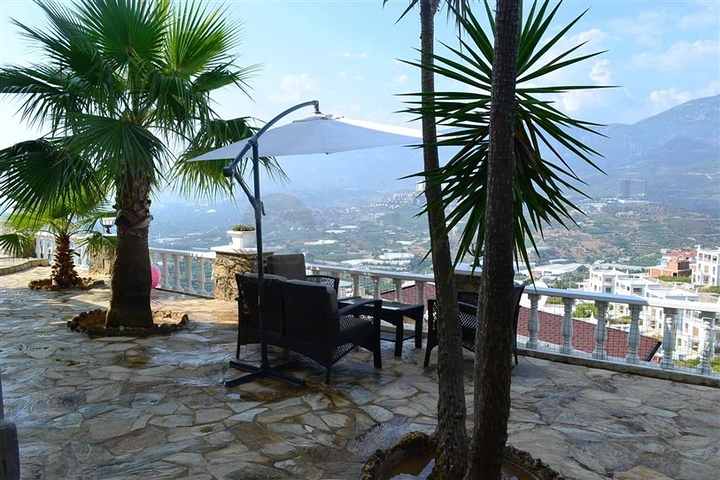 فيلا باطلالة رائعة في كارجي جاك - الانيا