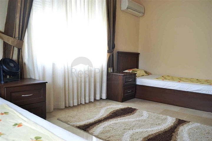 فيلا باطلالة رائعة في كارجي جاك - الانيا