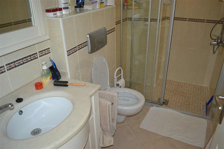 فيلا باطلالة رائعة في كارجي جاك - الانيا