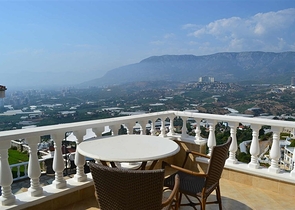 فيلا باطلالة رائعة في كارجي جاك - الانيا