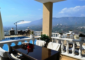 فيلا باطلالة رائعة في كارجي جاك - الانيا