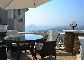 فيلا باطلالة رائعة في كارجي جاك - الانيا