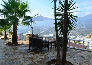 فيلا باطلالة رائعة في كارجي جاك - الانيا