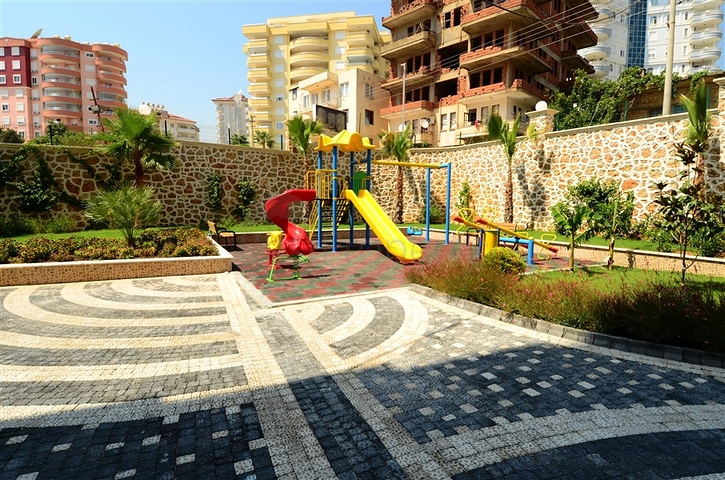 شقة دوبلكس باطلالة على البحر في توسمور - الانيا