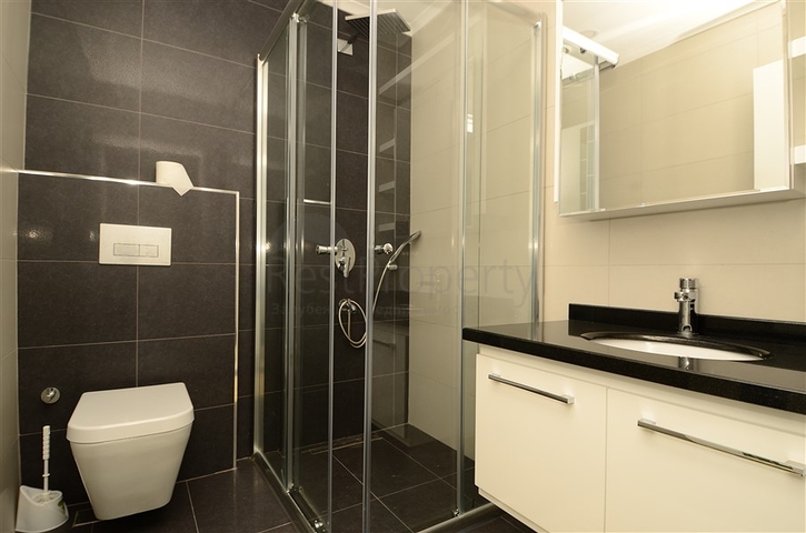 شقة دوبلكس باطلالة على البحر في توسمور - الانيا