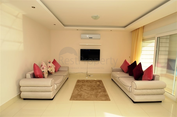 شقة دوبلكس باطلالة على البحر في توسمور - الانيا