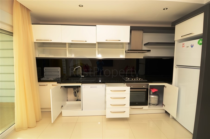 شقة دوبلكس باطلالة على البحر في توسمور - الانيا