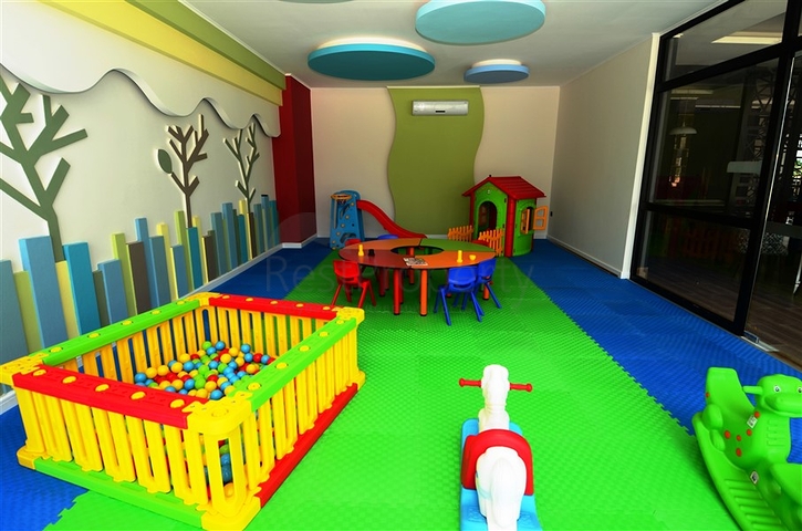 شقة دوبلكس باطلالة على البحر في توسمور - الانيا