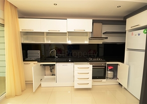 شقة دوبلكس باطلالة على البحر في توسمور - الانيا