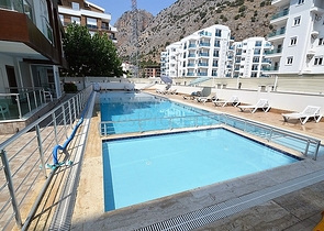 شقة مفروشة في منطقة كونيالتي - أنطاليا