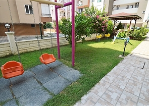 شقة مفروشة في منطقة كونيالتي - أنطاليا