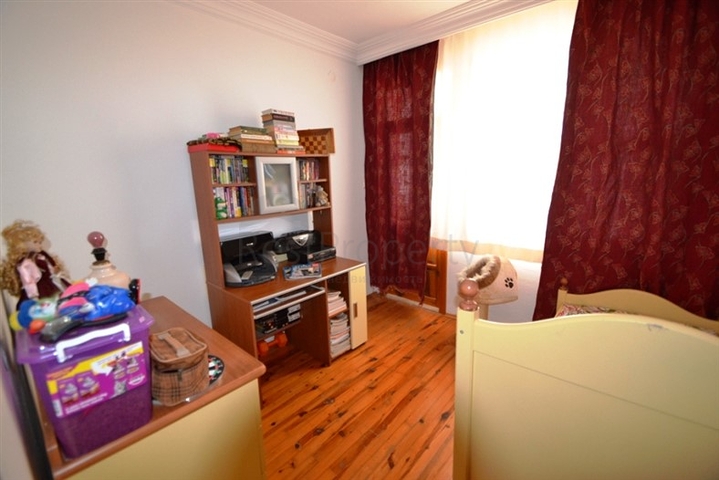 شقة واسعة في محمودلار