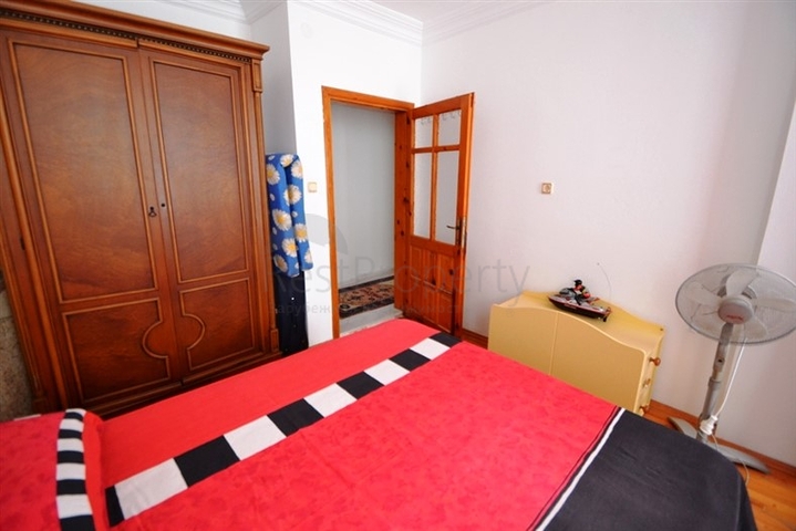 شقة واسعة في محمودلار