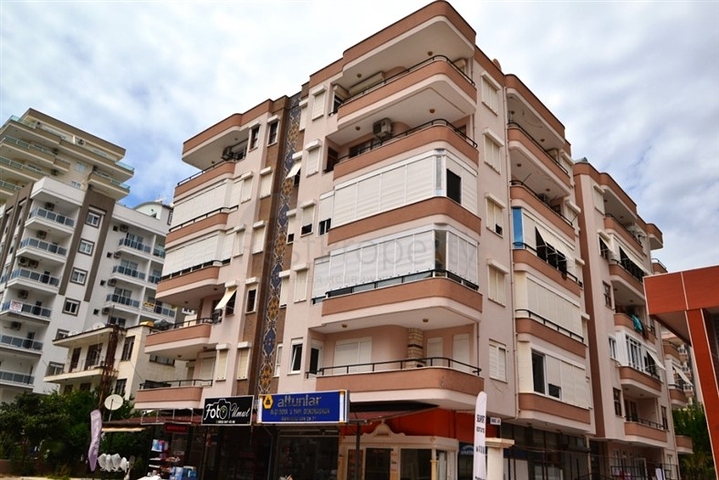 شقة واسعة في محمودلار