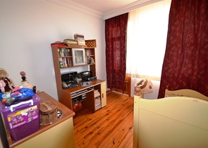 شقة واسعة في محمودلار