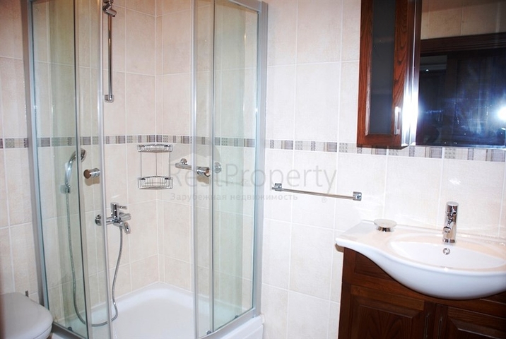 فيلا في كاش باطلالة على البحر