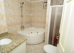 شقة مفروشة غرفتين و صالة في الانيا