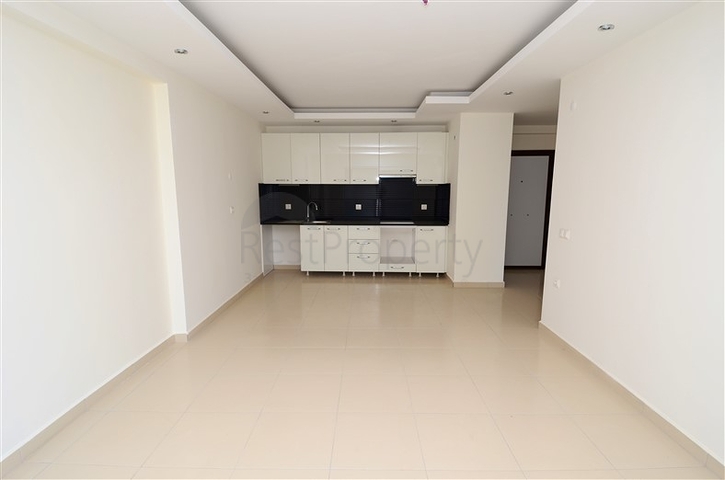 شقة غرفة نوم و صالة بسعر ممتاز