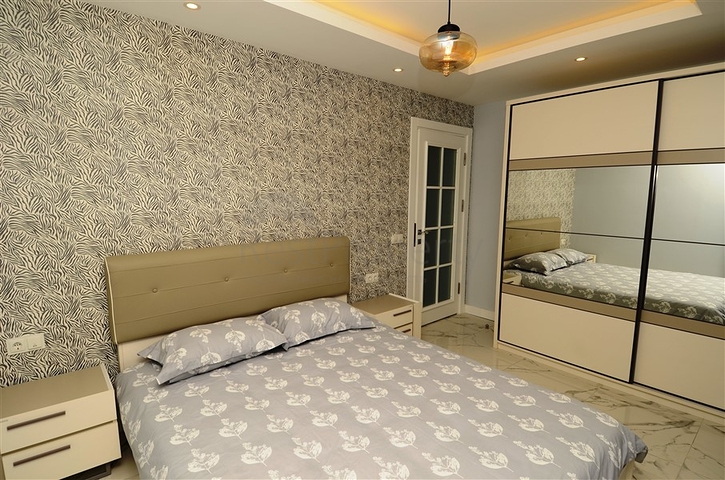 مشروع حديث قرب شاطئ كليوباترا - الانيا