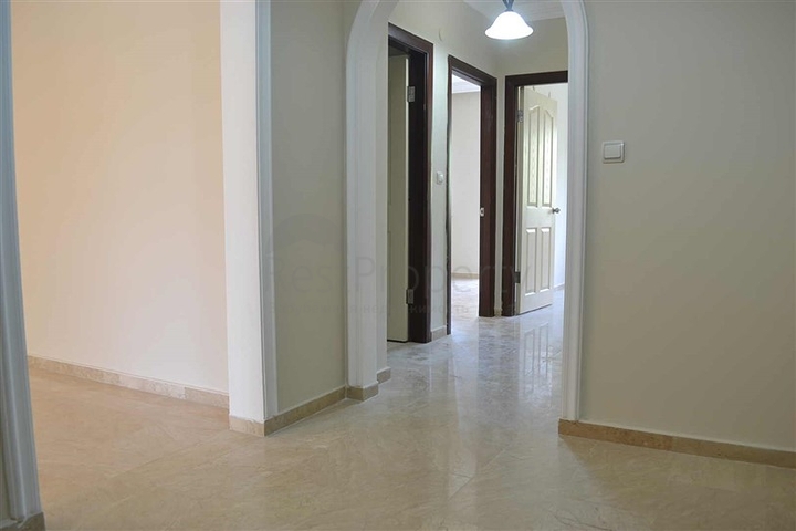 شقة غرفتين نوم و صالة في الانيا