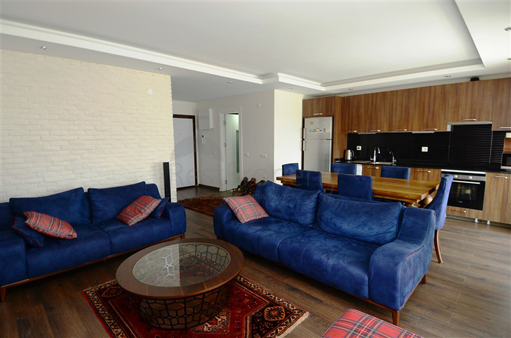 شقة دوبلكس في اوبا - الانيا