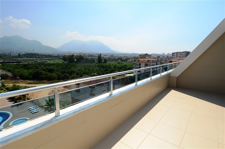 شقة دوبلكس في اوبا - الانيا