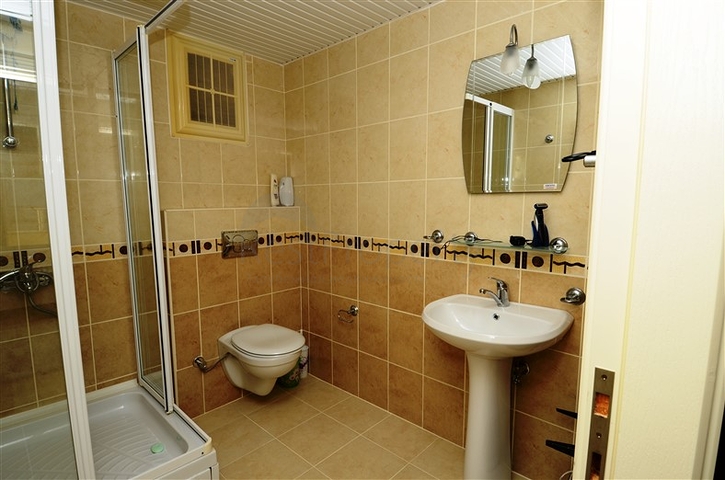 شقة 1+2 باطلالة على البحر في توسمور - الانيا