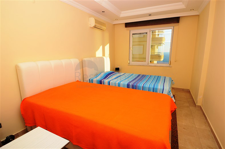 شقة 1+2 باطلالة على البحر في توسمور - الانيا