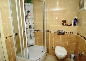 شقة 1+2 باطلالة على البحر في توسمور - الانيا