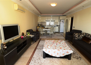 شقة 1+2 باطلالة على البحر في توسمور - الانيا