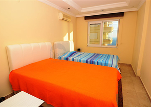 شقة 1+2 باطلالة على البحر في توسمور - الانيا