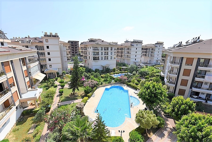 شقة دوبلكس واسعة في اوبا - الانيا