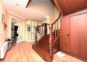 شقة دوبلكس واسعة في اوبا - الانيا