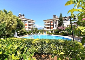 شقة دوبلكس واسعة في اوبا - الانيا