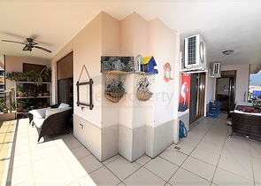 شقة دوبلكس واسعة في اوبا - الانيا