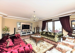 شقة دوبلكس واسعة في اوبا - الانيا