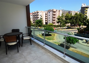 شقة 1+1 في مركز الانيا