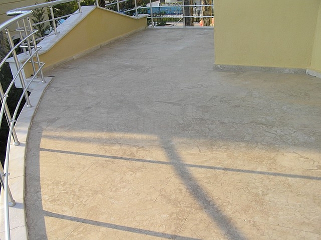 فيلا ثلاث طوابق مفروشة في فتحية