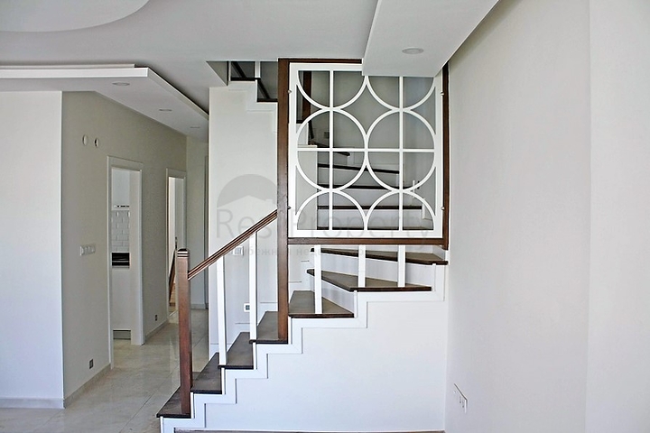 شقة بينتهاوس ثلاث غرف و صالة في لارا انطاليا