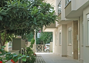 شقة بينتهاوس ثلاث غرف و صالة في لارا انطاليا