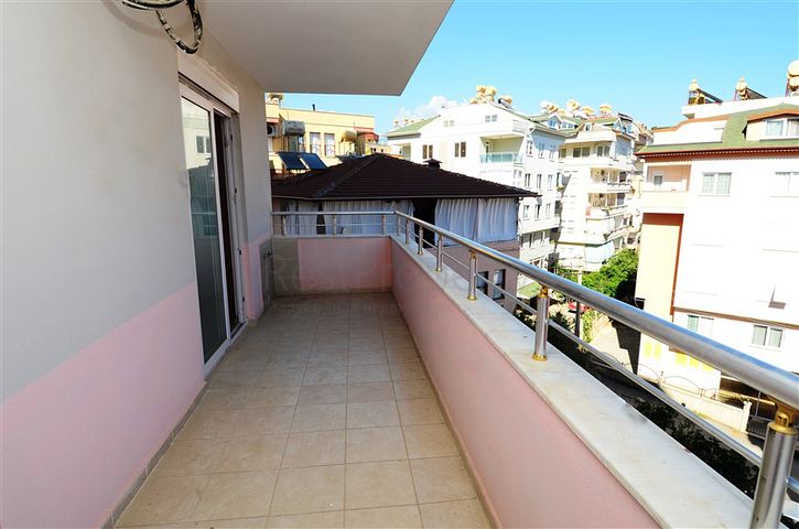 شقة واسعة في جيكجيلي الانيا