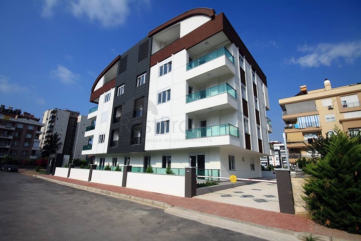 شقق بأحجام واسعة في وسط مدينة انطاليا