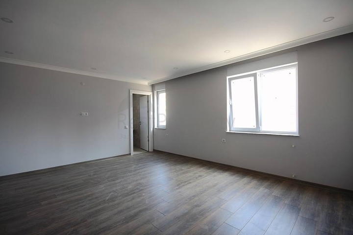 شقق بأحجام واسعة في وسط مدينة انطاليا