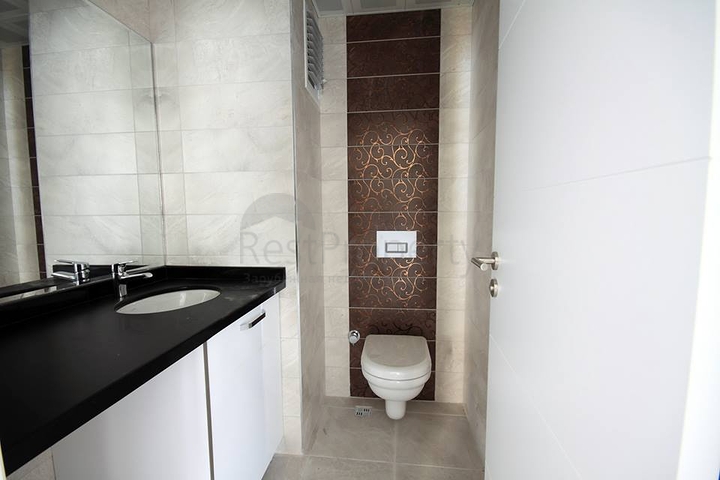 شقق بأحجام واسعة في وسط مدينة انطاليا